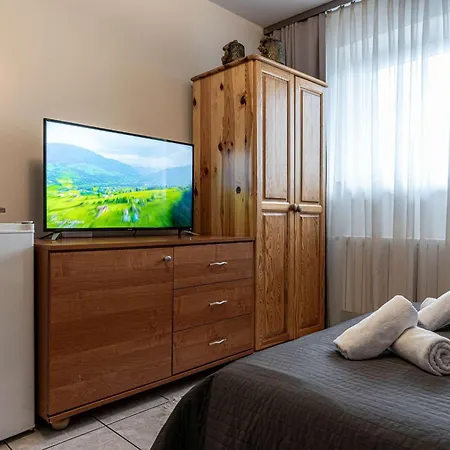 Alojamento de Acomodação e Pequeno-almoço Liberta - Goscinne Zakopane