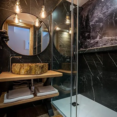 فندق مبيت وإفطار Liberta - Goscinne زاكوباني