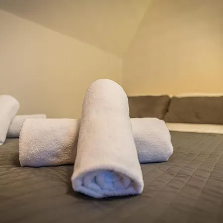 Liberta - Goscinne فندق مبيت وإفطار 3*